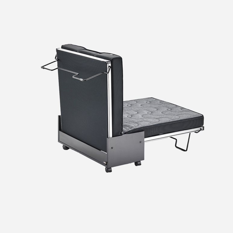 Froli relax + move Beistellbett halb zusammengeklappt auf Rollen