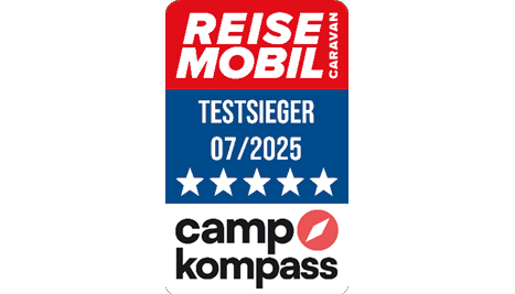 Testsieger-Siegel von Reisemobil Caravan und Camp Kompass für Juli 2025